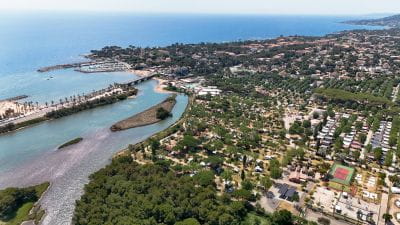 Image April in Saint-Aygulf: the campsite comes to life